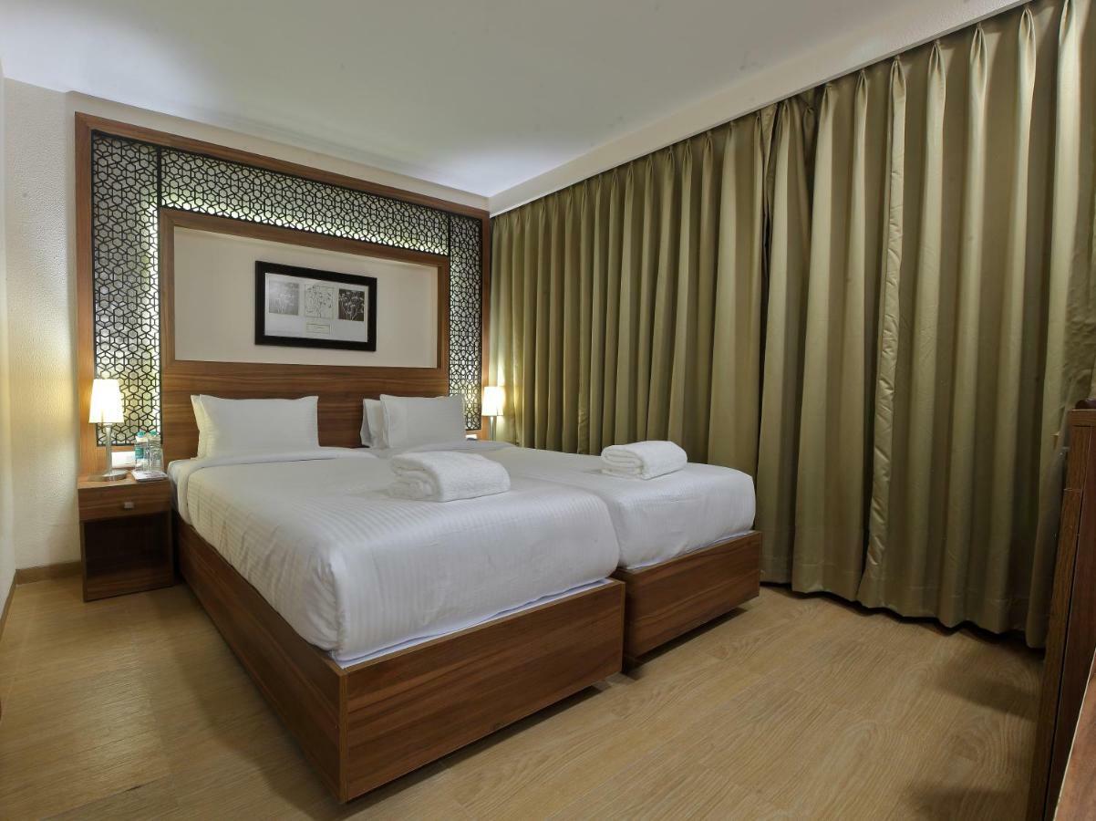 Incredible One Hotel Secunderabad Bagian luar foto